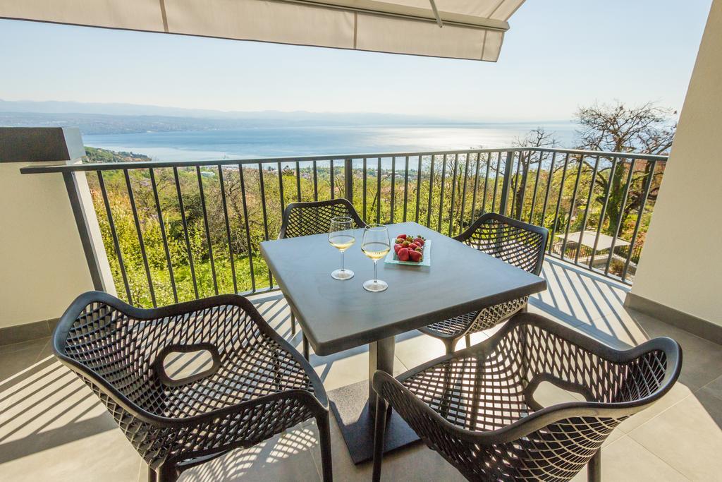 Villa Manus - Boutique Apartments Lovran Exterior photo