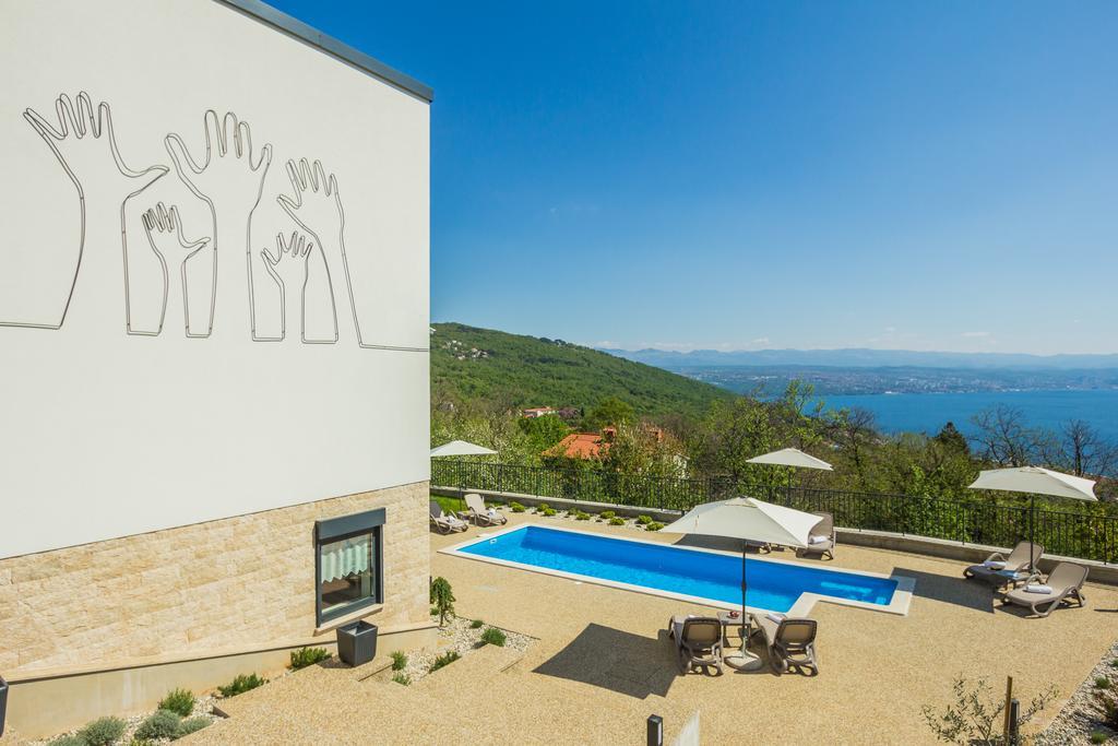 Villa Manus - Boutique Apartments Lovran Exterior photo