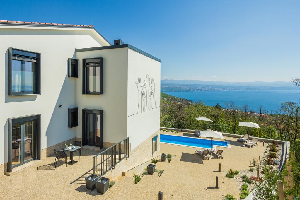 Villa Manus - Boutique Apartments Lovran Exterior photo