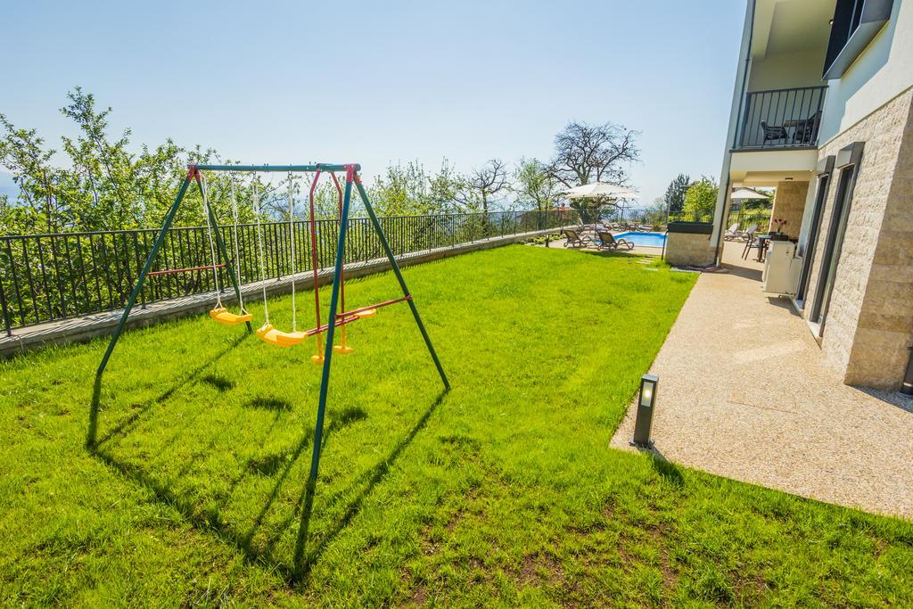 Villa Manus - Boutique Apartments Lovran Exterior photo