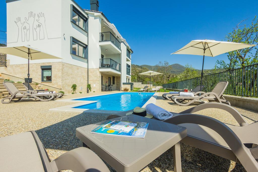 Villa Manus - Boutique Apartments Lovran Exterior photo