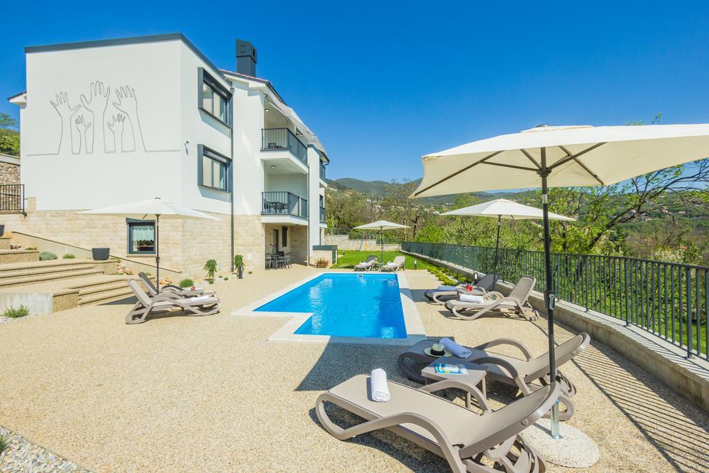 Villa Manus - Boutique Apartments Lovran Exterior photo